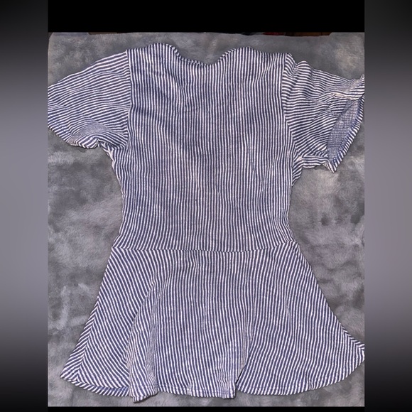 Blouse - Picture 2 of 8